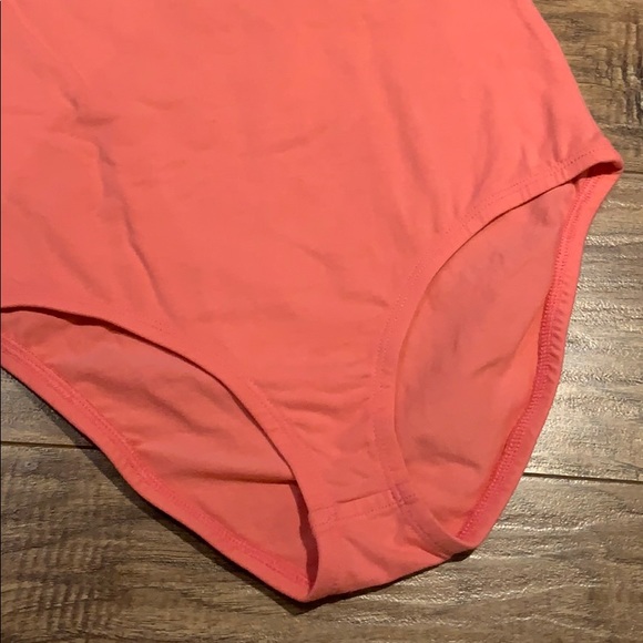 Justice cross back onepiece bodysuit - Picture 5 of 6